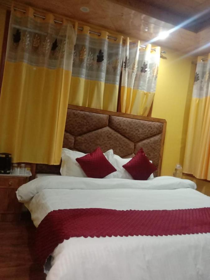 Hotel Floret Sojourn Shimla Exterior foto
