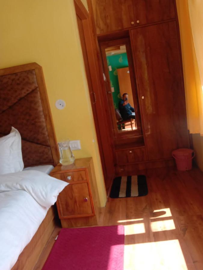 Hotel Floret Sojourn Shimla Exterior foto