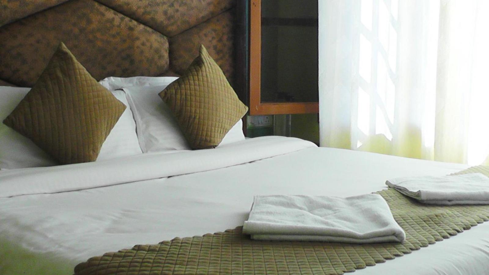 Hotel Floret Sojourn Shimla Exterior foto
